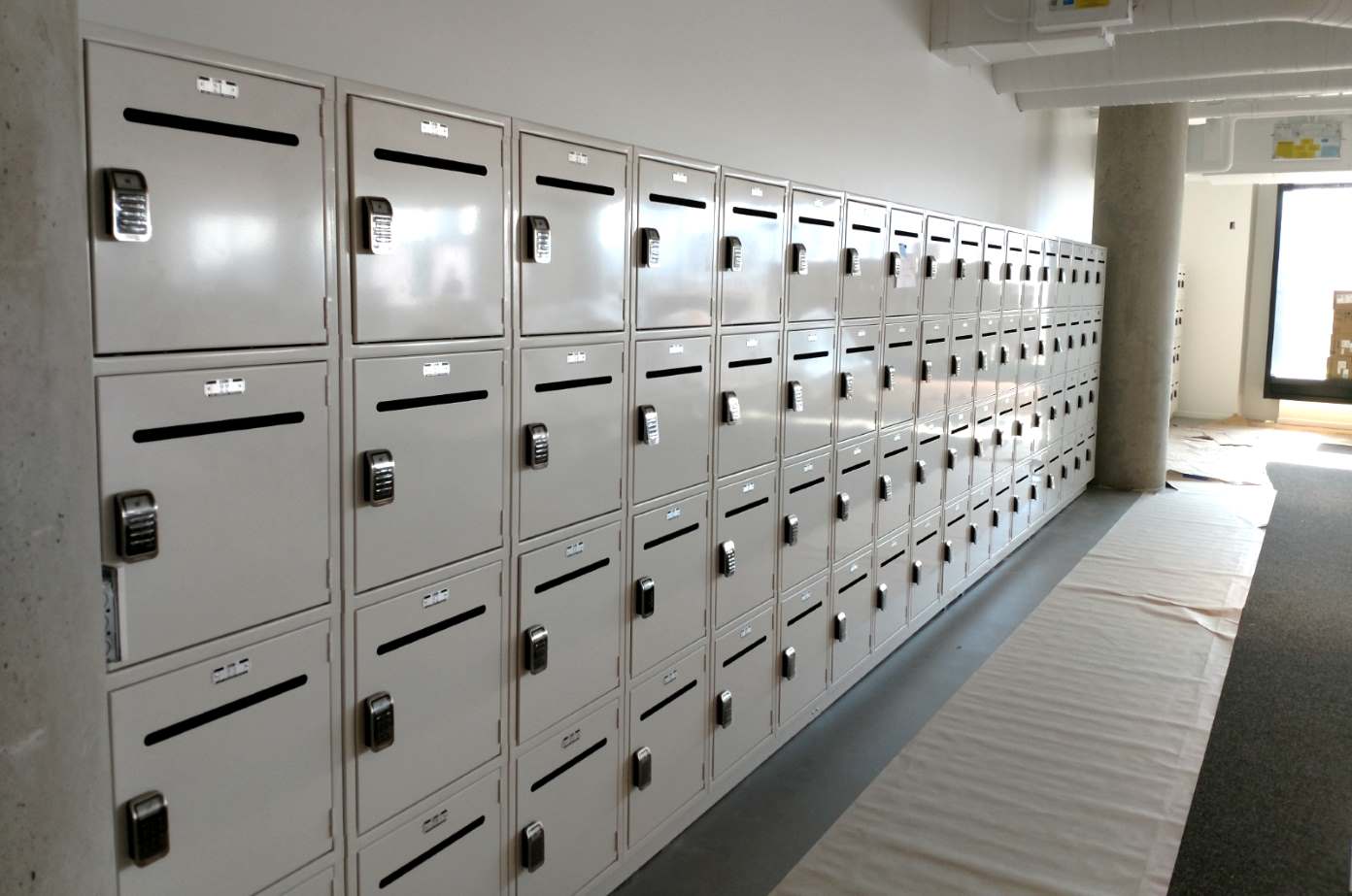 lyon-lockers-digital-locks-and-mail-slots-installed