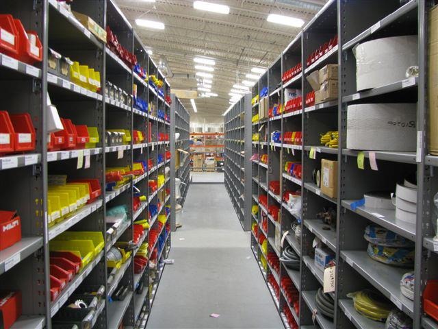 lyon-8000-series-closed-shelving-with-storage-bins-installed